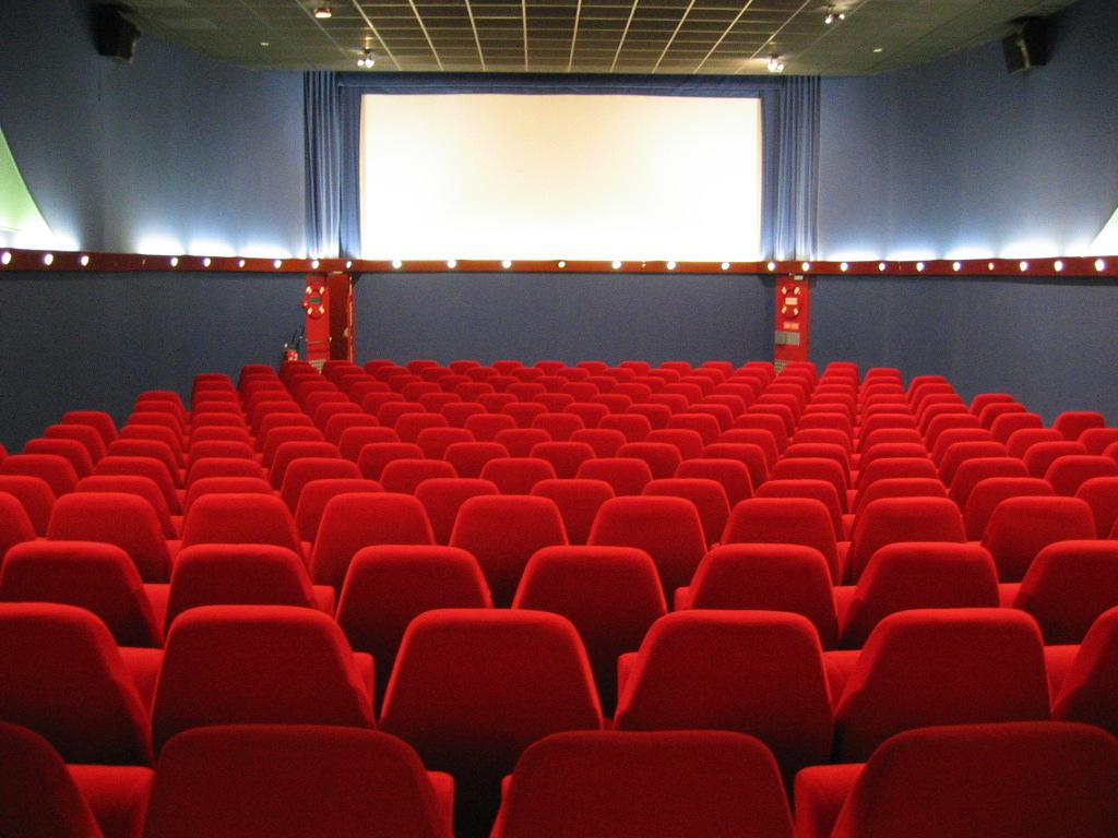 la salle du cinéma le hublot