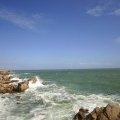 Vue de l'océan Atlantique depuis une plage